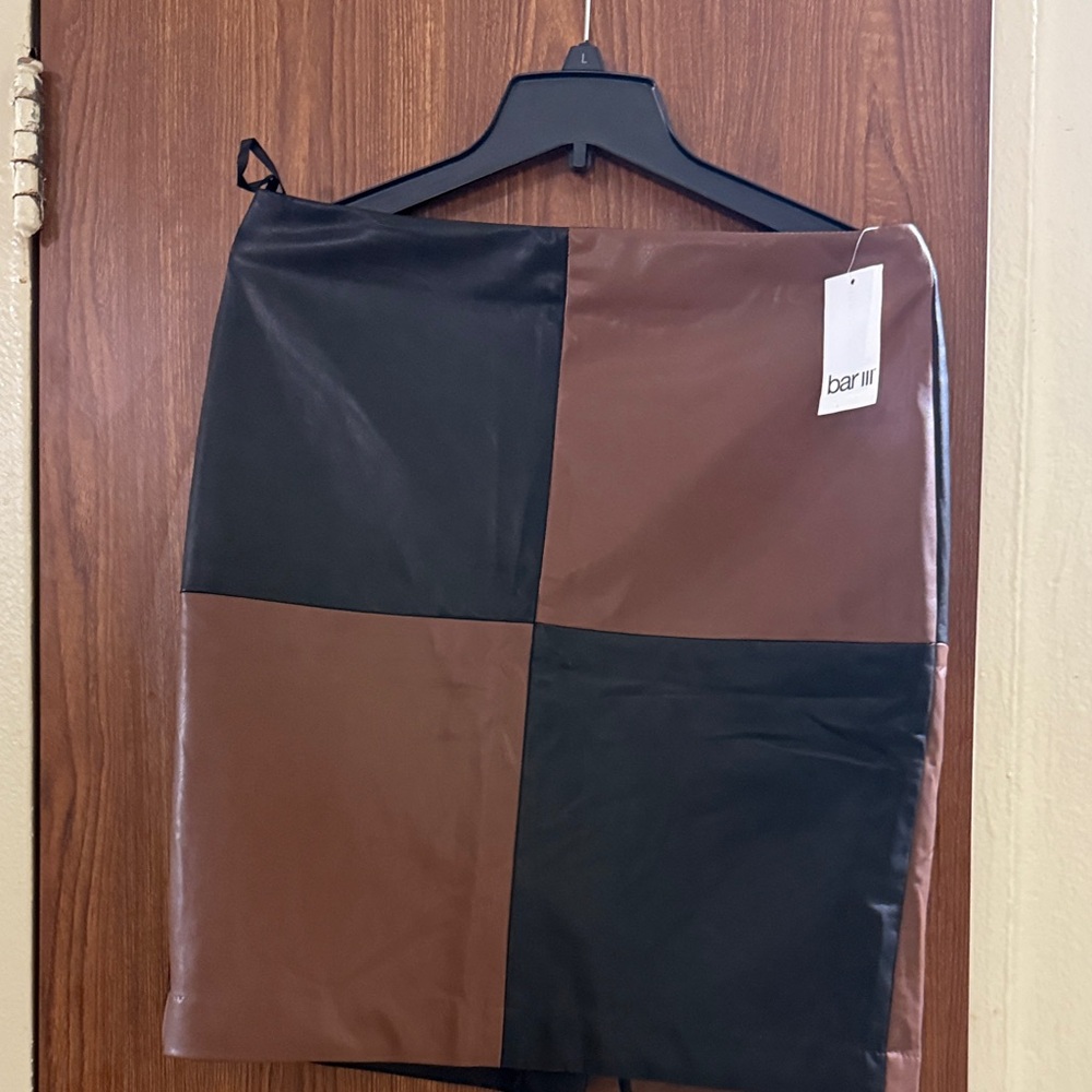 Bar III Women's Black and Brown Colorblock Pencil Skirt